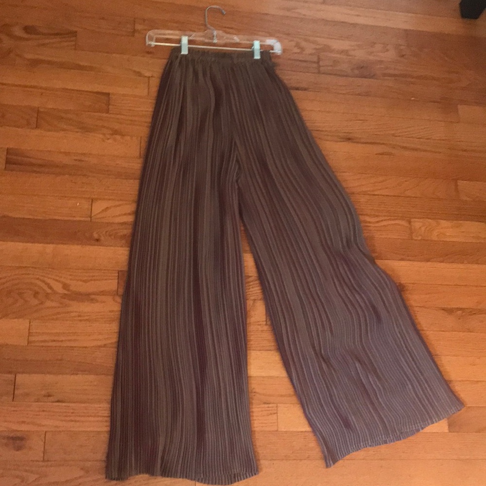 Lesley George London - Wide Leg Pants